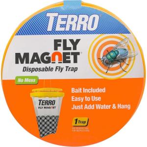 imageTERRO Fly Magnet Disposable Outdoor Fly Trap with Bait T524